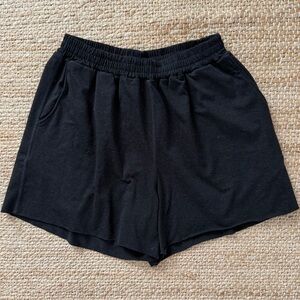 Vuori dreamknit shorts